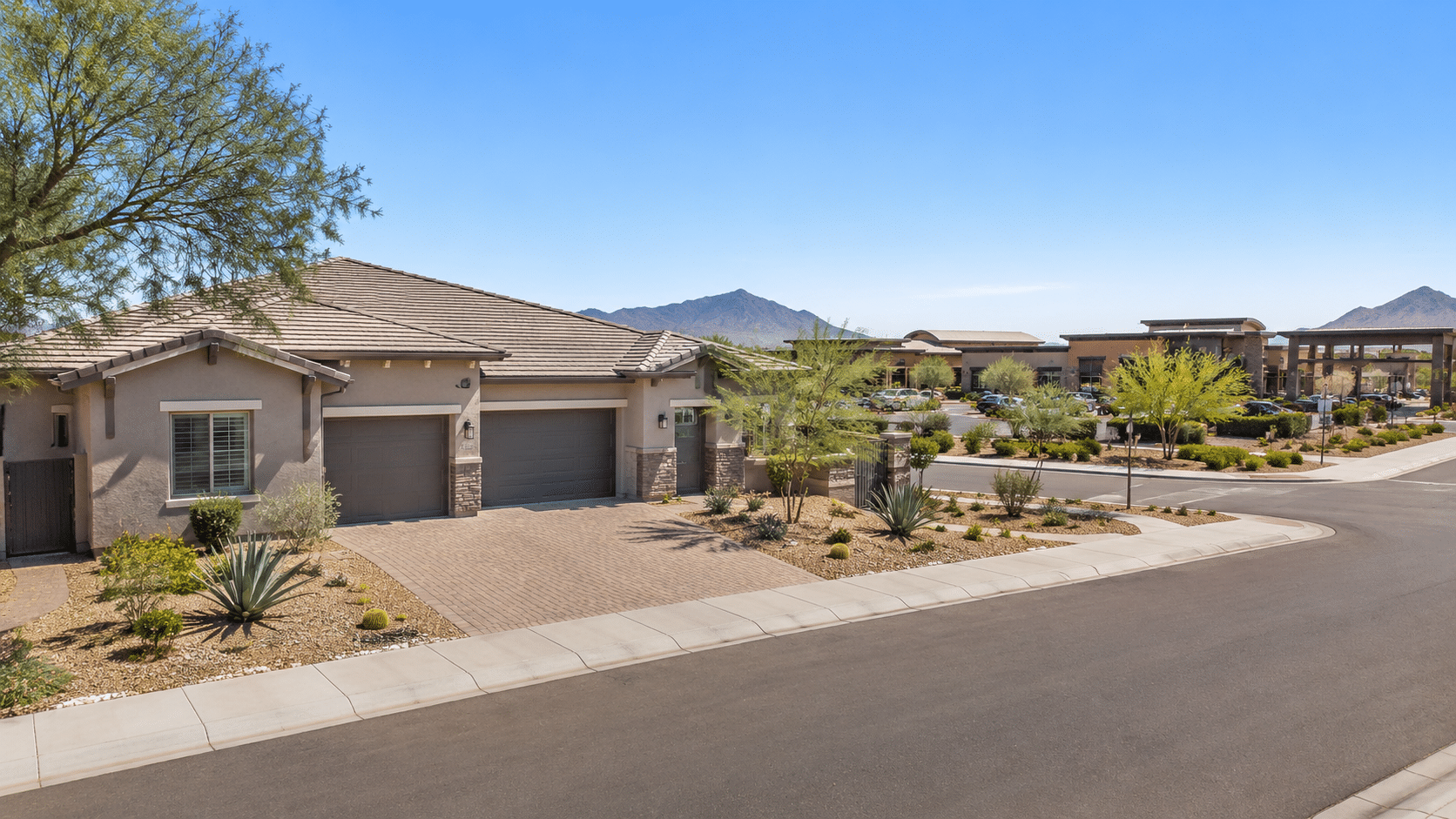 Phoenix Real Estate in Deer Valley near Deer Valley Unified School District neighborhoods with sidewalks and well-kept homes - West Usa Realty
